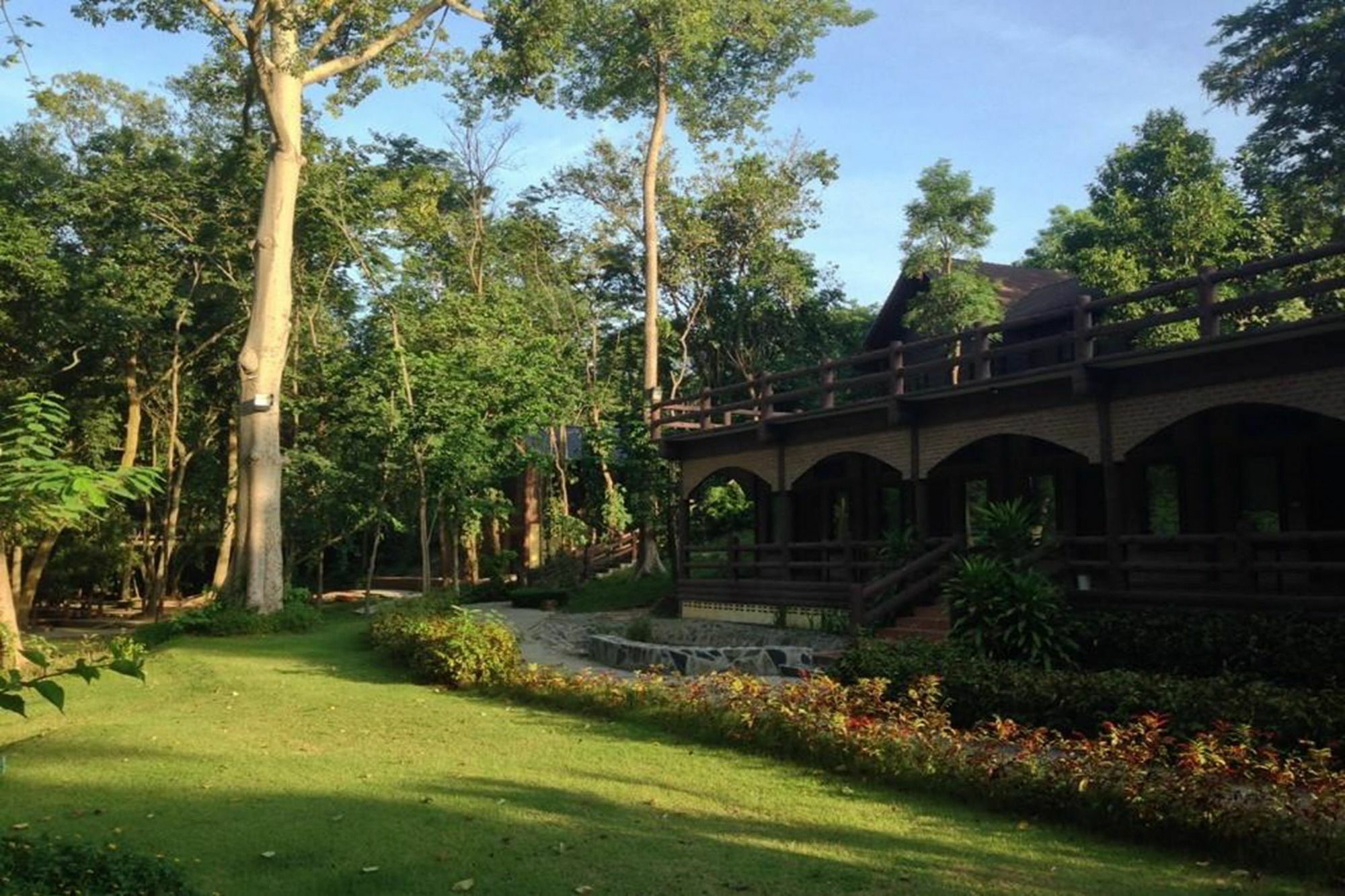Khao Nam Fah Resort Pak Chong Екстериор снимка